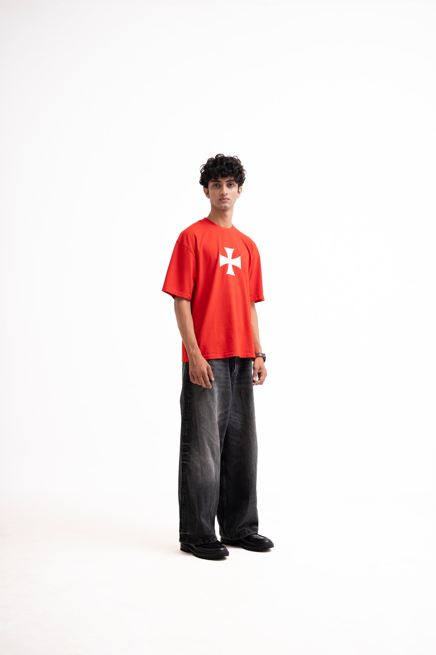 Cross Tee