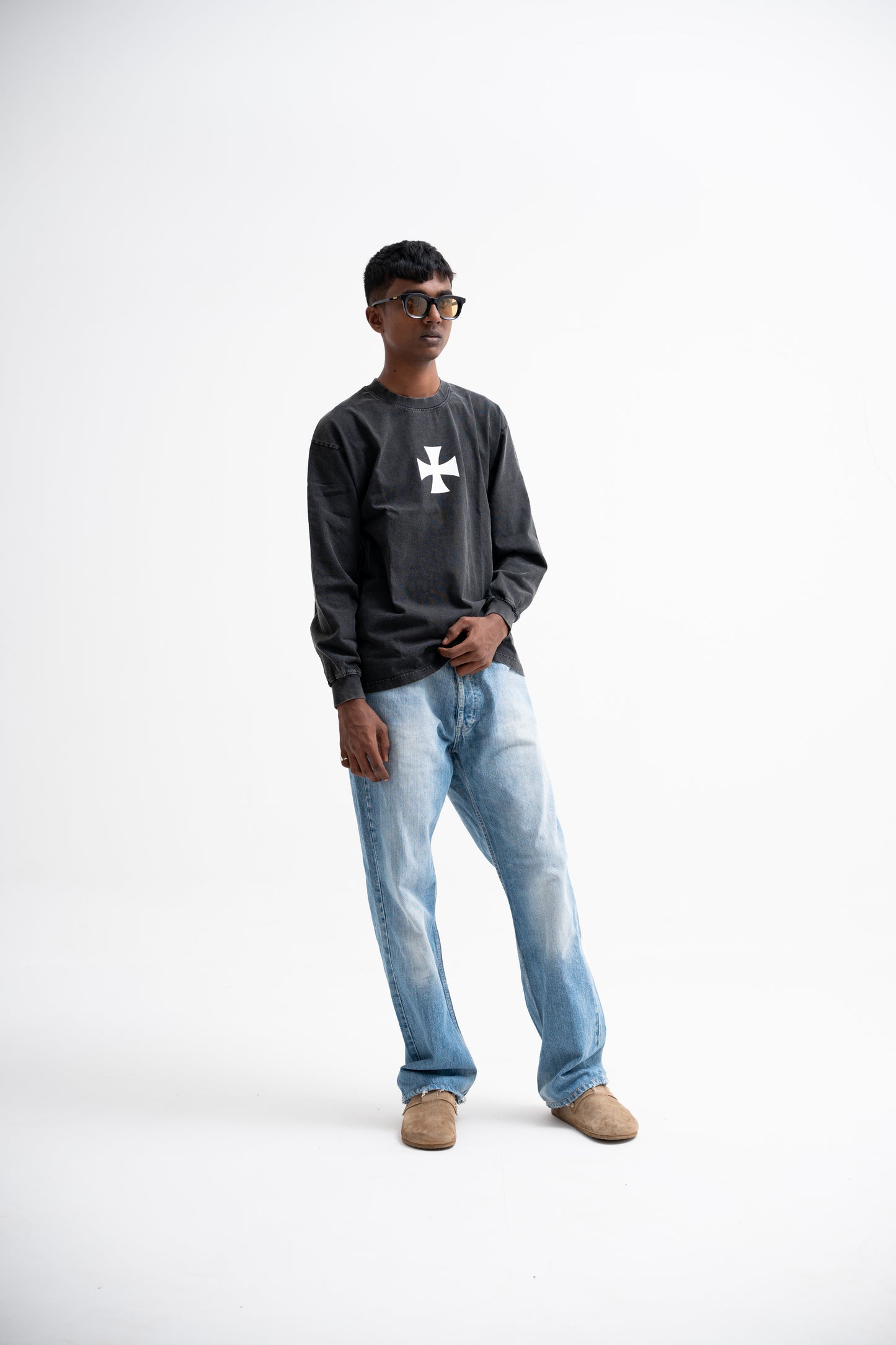 Cross Long Sleeves Tee